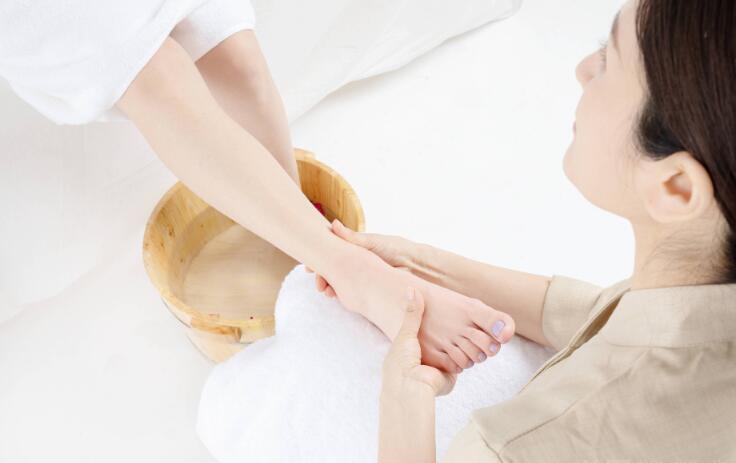 青岛足疗艺师展示（一）