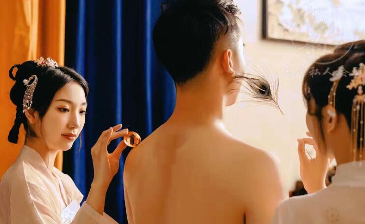 青岛休闲会馆艺师风采（九）