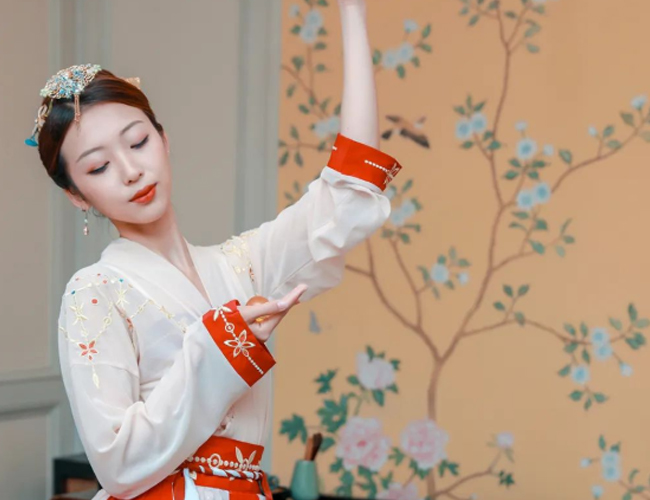 青岛桑拿水疗艺师展示（十二）刚去的这家不错